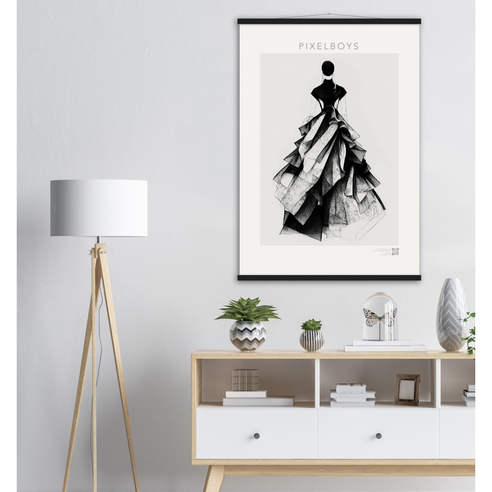 Poster mit Leisten aus Holz mit Kunstwerk - Haute Couture - No. 5 - "Ambre" - Künstler: "The Unknown Artist Nb. 517" Wandbilder - Kunstdrucke - Pixelboys - Atelier - Milano - Berlin - Munich - Madrid - New York - Dubai - Paris - Tokio - Rom -