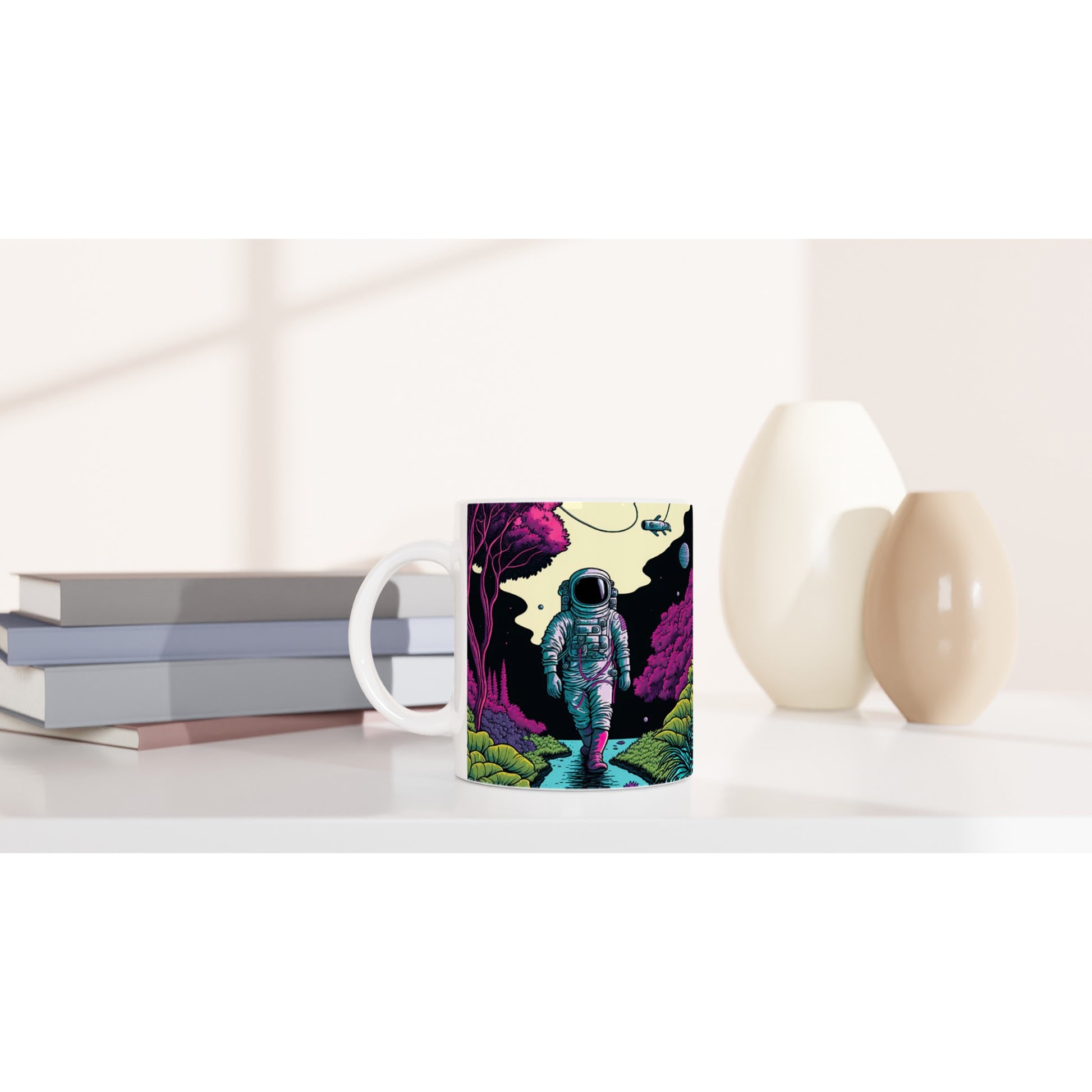 Personalisierte Tasse (bedruckt) in Museumsqualität - Wandering Astronaut - Stephen - Illustration - Astronaut - Panorama - Rocketman - Posterleisten - USA - Fineart - Posterrahmen  - Wandkunst - Holzrahmen - Poster with frame - artwork - art brand - printed cup personalized - Holzleisten - pixelboys - Kunstdrucke - wandbilder - wall art - Kunst auf Tassen  - Office Poster - Gastrotassen - Wanddekoration - Acrylkunst - Geschenkidee - Office Poster - Acryldruck - Abstrakte Kunst -