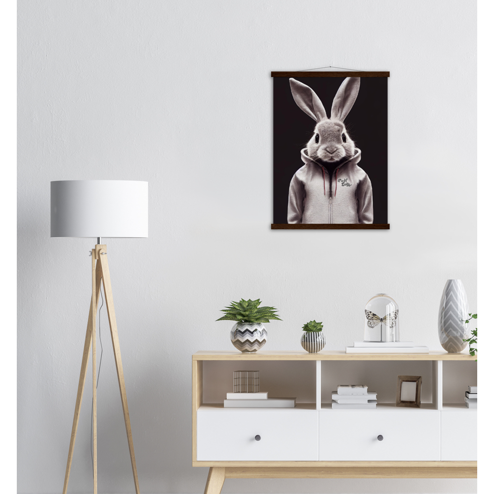 Poster mit Leisten (Holz) - Bunny in grey tracksuit - Fashion Gang - Wandbild - Ostern - Geschenkidee - Osterhase - Bunny Crew: "Valerian" - "Caesar" - "Constantin" - "Cleo"-Titus - Weisser Hase - Easter Bunny - Cute - grey tracksuit - sweats - Alice's Adventures in Wonderland - Modemarke - Pixelboys Brand - Valerian der Hase - Kaninchen  - Künstler: "Pixelboys" - Atelier - Germany - Berlin - Hamburg - Colgne - France - Paris - Italy - Rom - USA - America - New York City - Los Angeles - Chicago - 