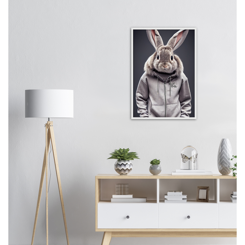 Poster mit Rahmen (Holz) - Bunny in grey Tracksuit - "Titus" - Fashion Gang - Wandbild - Ostern - Geschenkidee - Osterhase - Bunny Crew: "Titus" - "Caesar" - "Constantin" - "Cleo" - Weisser Hase - Easter Bunny - Cute - grey tracksuit - sweats - Alice's Adventures in Wonderland - Modemarke - Pixelboys Brand - Titus der Hase - Hase - Kaninchen  - Künstler: "Pixelboys" - Atelier - Germany - Berlin - Hamburg - Colgne - France - Paris - Italy - Rom - USA - America - New York City - Los Angeles - Chicago - 