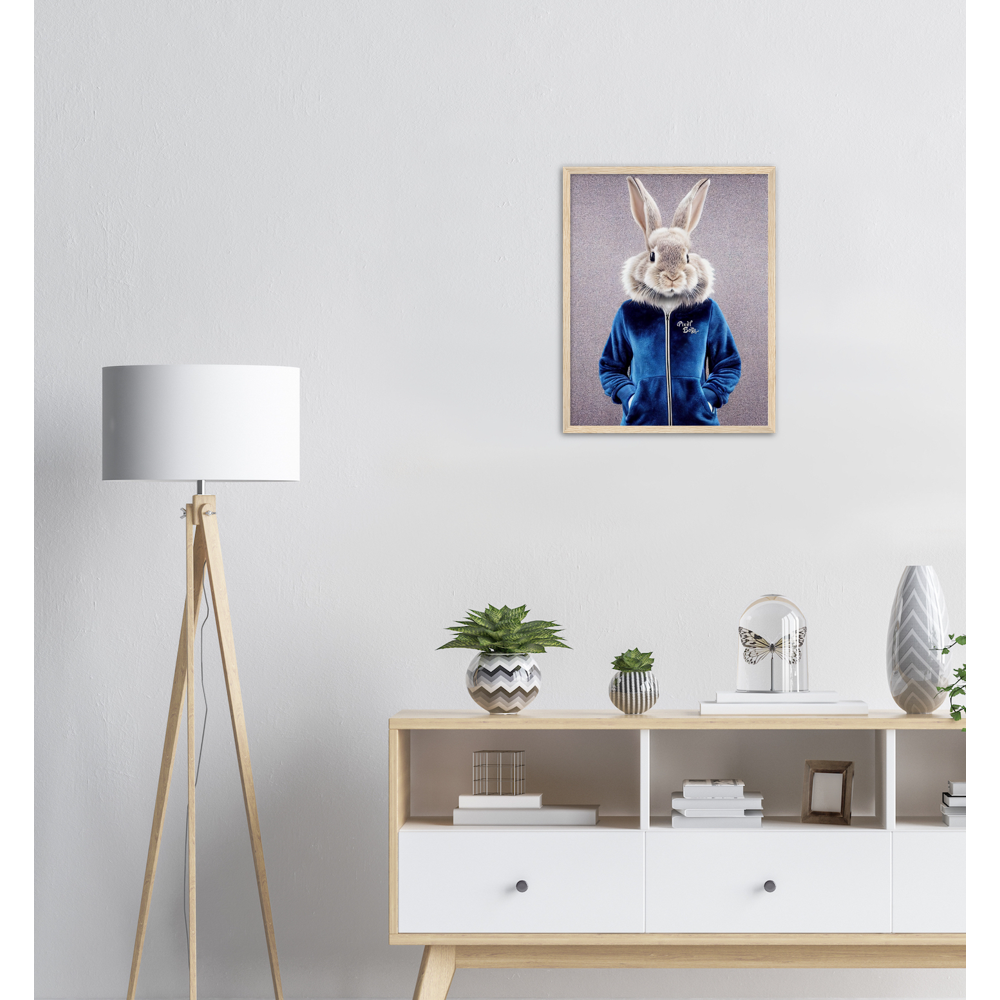 Poster mit Rahmen (Holz) - Bunny in blue Tracksuit - "Caesar" - Gang - Wandbild - Ostern - Geschenkidee - Osterhase - Bunny Crew: "Caesar" - "Constantin" - "Titus" - "Cleo" - Weisser Hase - Easter Bunny - Cute - blue Tracksuit - sweats - Gang - Modemarke -Pixelboys Brand - Caesar der Hase - Meister Lampe - Hase - Kaninchen - Karnickel - Stallhase - Künstler: "Pixelboys" - Atelier - Germany - Berlin - France - Paris - Italy - Rom - USA - America - New York City - Los Angeles - Chicago - Houston 